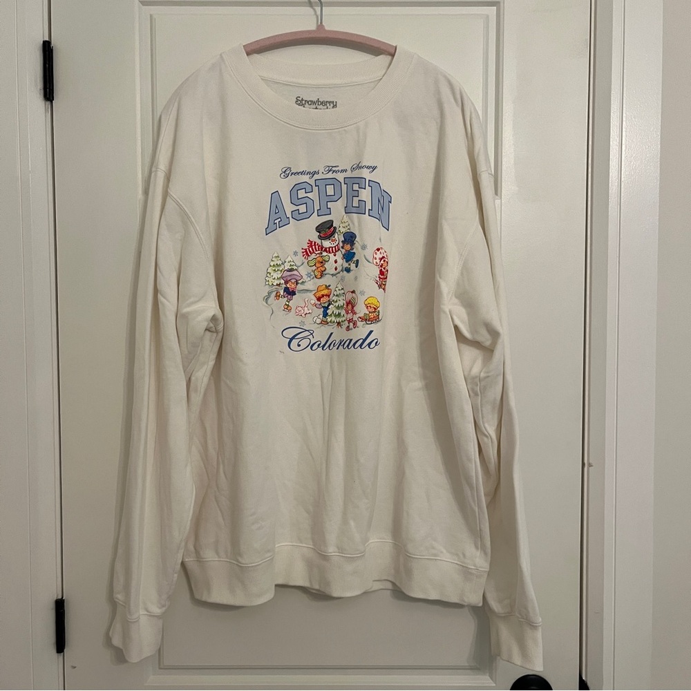 Strawberry Shortcake Aspen Winter Crewneck Sweater White Size Extra Large